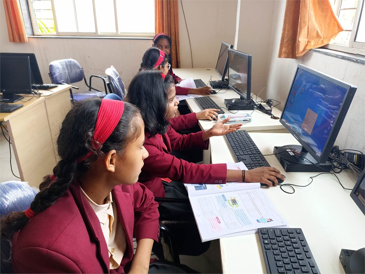 Smart learning in digital classroom